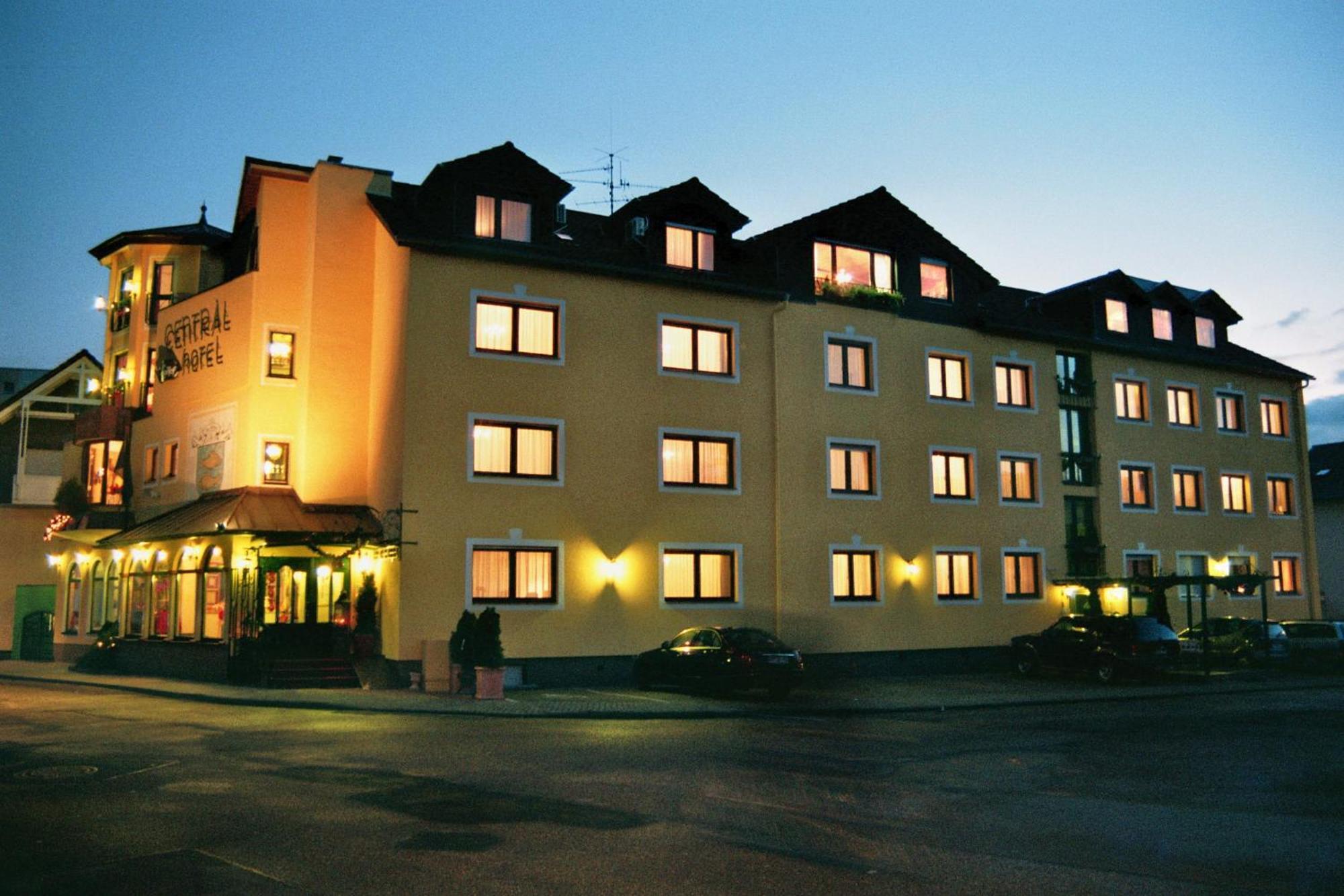 Hotel-Restaurant Central Am Koenigshof Viernheim Eksteriør bilde