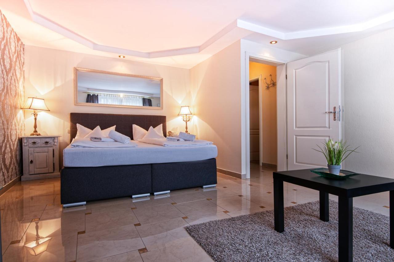 Hotel-Restaurant Central Am Koenigshof Viernheim Eksteriør bilde
